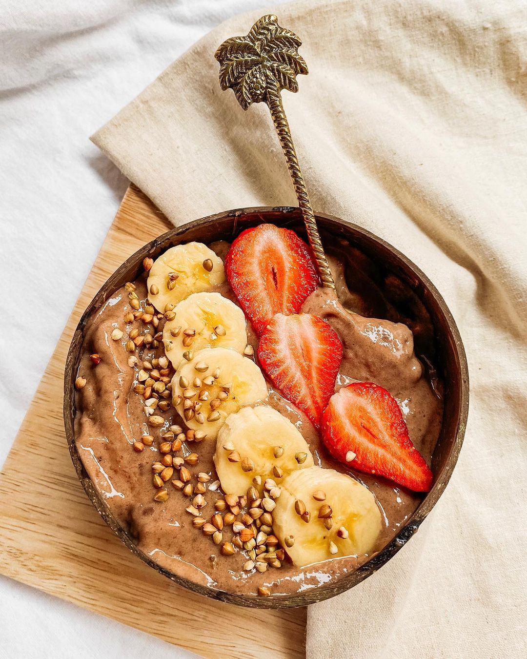A stock image illustrating coconut bowls wholesale concepts
