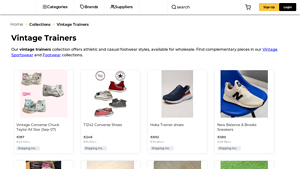 Fleek - Vintage Converse Chuck Taylor All Star
